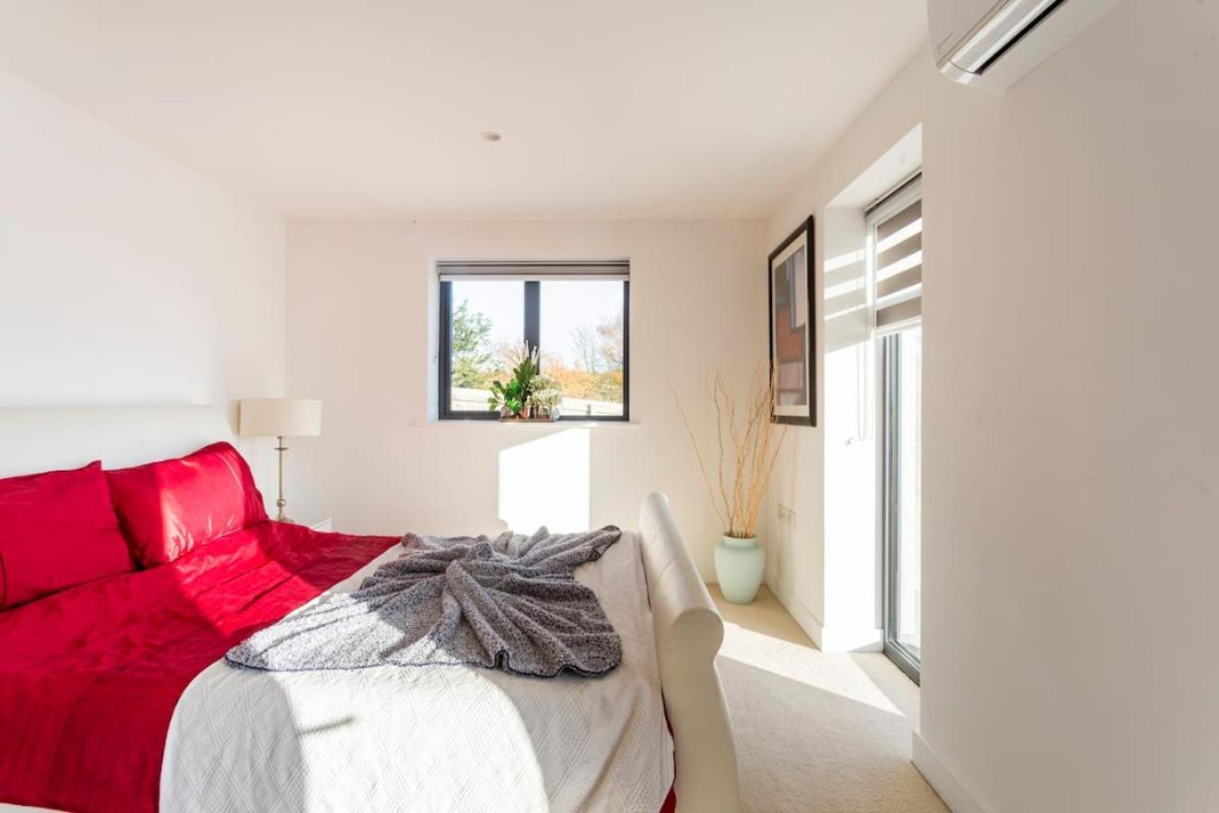 The Retreat, Sauna & Hot Tub, Charming & Cosy Gem Blandford Forum Exteriör bild