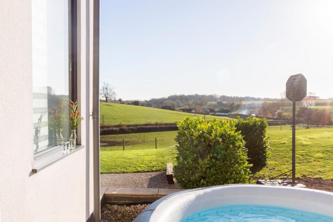 The Retreat, Sauna & Hot Tub, Charming & Cosy Gem Blandford Forum Exteriör bild